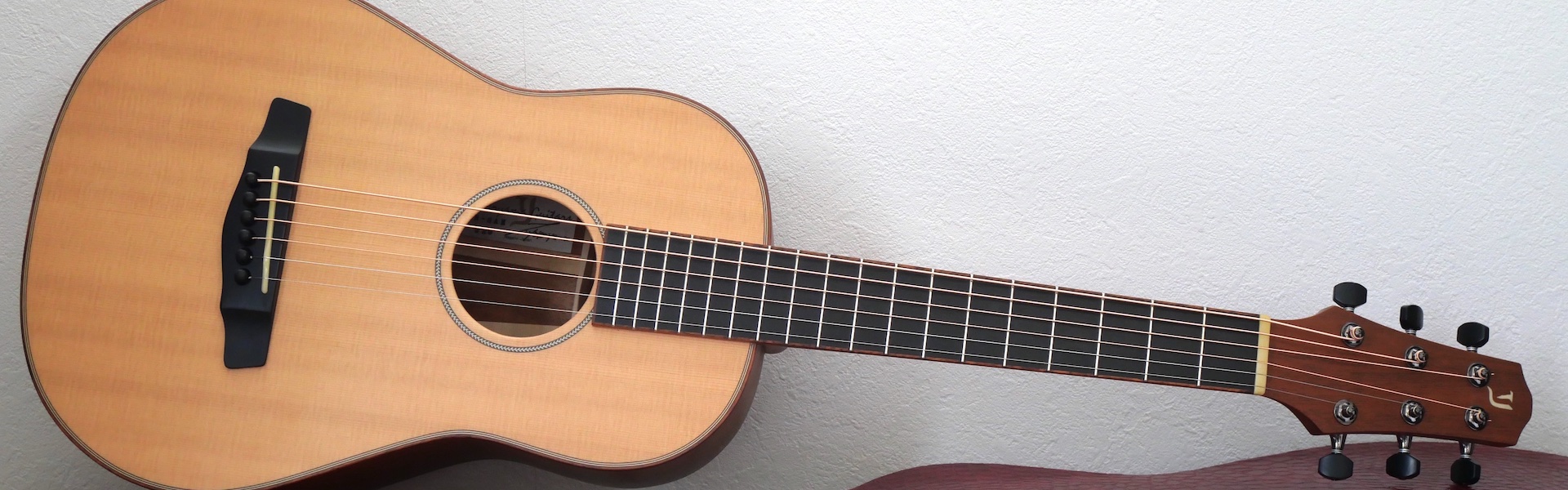 mn - Yokoyama Guitars Official Website