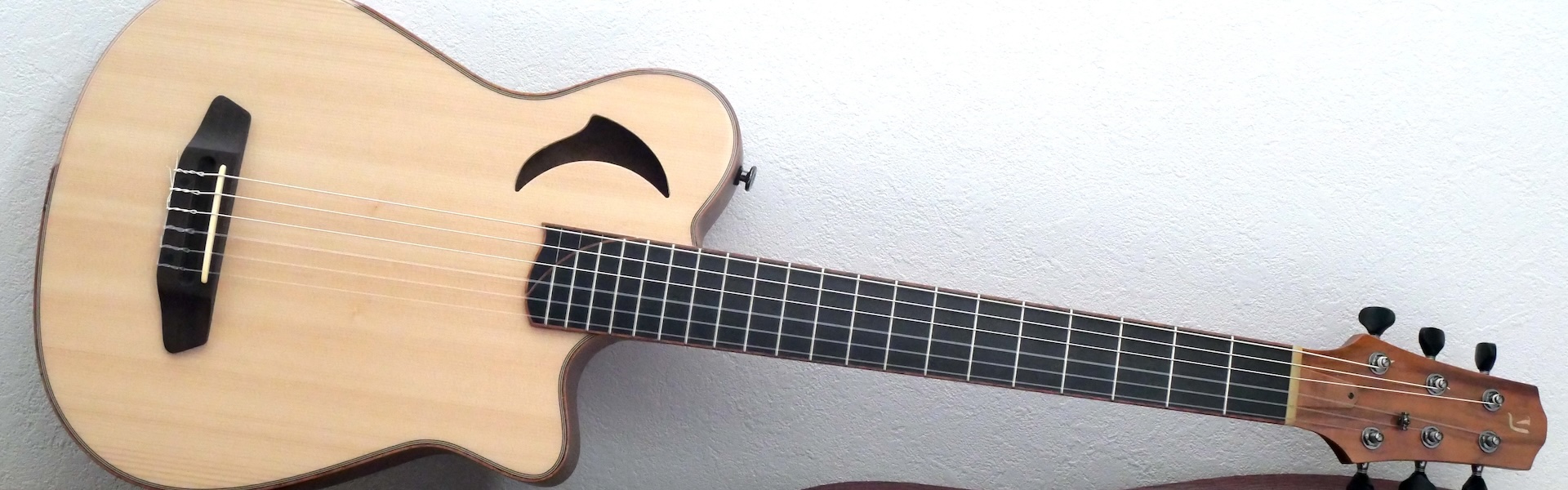 1月, 2024 - Yokoyama Guitars Official Website
